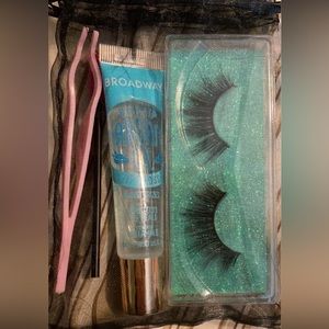 Lashes set